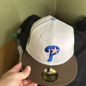7 3/8. Philadelphia Phillies new era fitted
